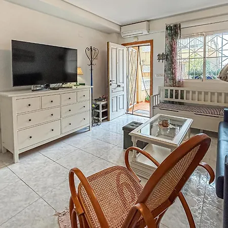 Apartment Amazing In With Wifi Torrevieja